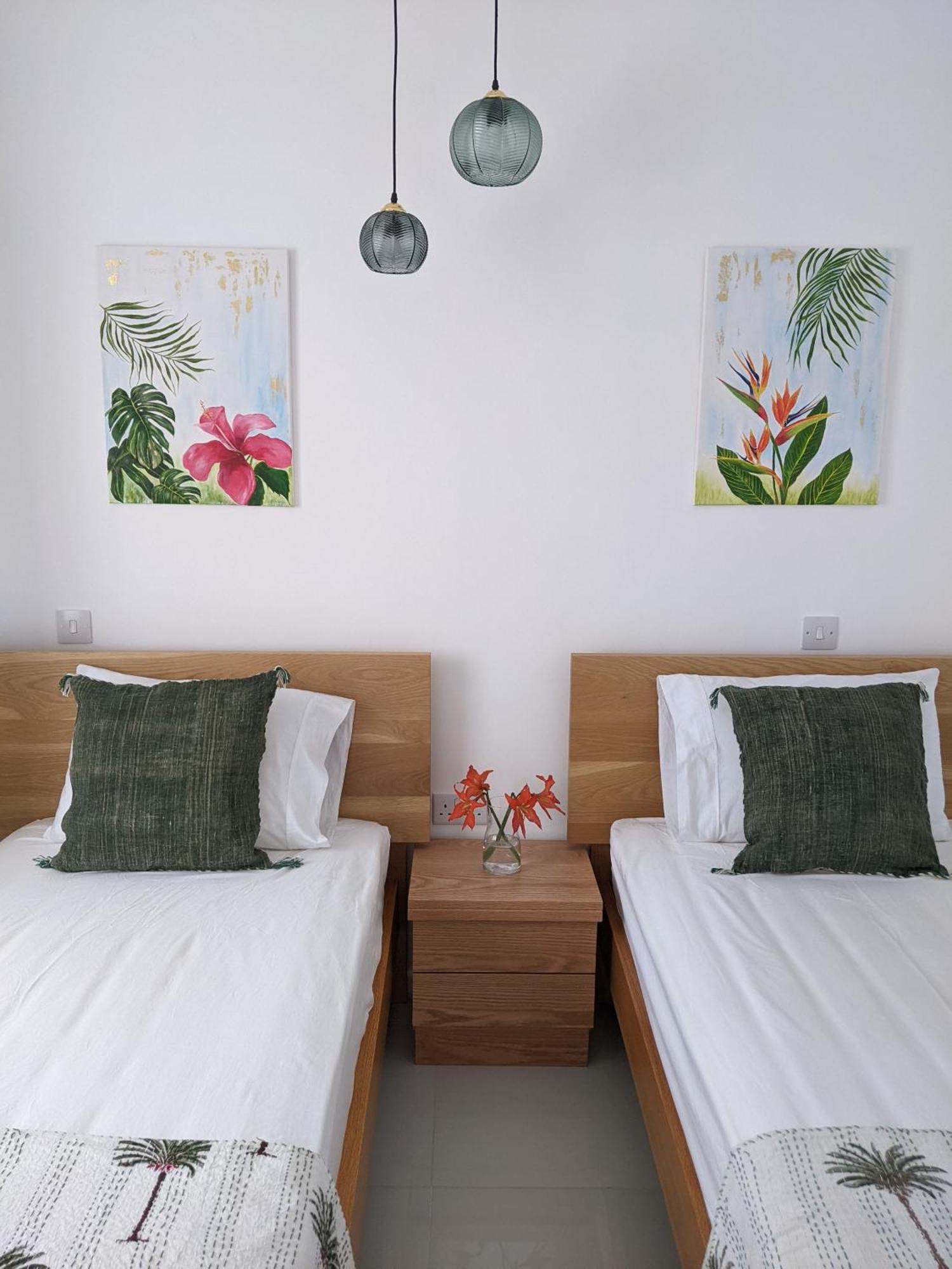 Seaview Serenity Apartment Flic-en-Flacq エクステリア 写真